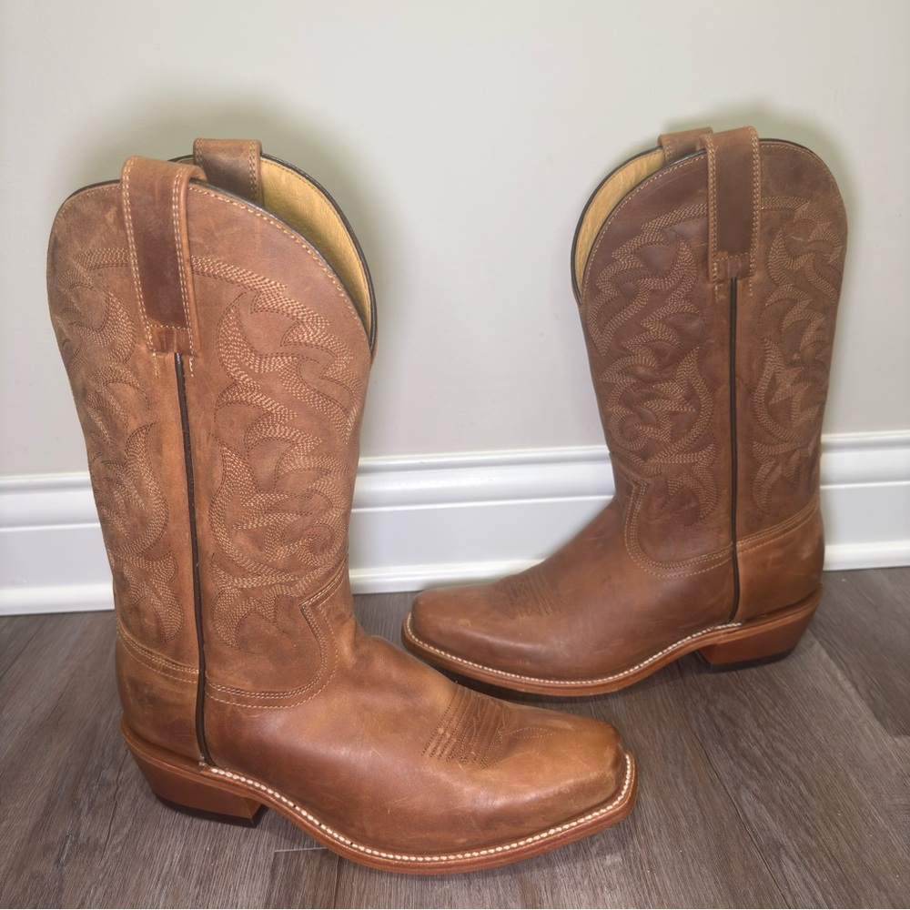 Moonshine Spirit Crazy Horse Vintage Western Square Toe Brown Leather Boots